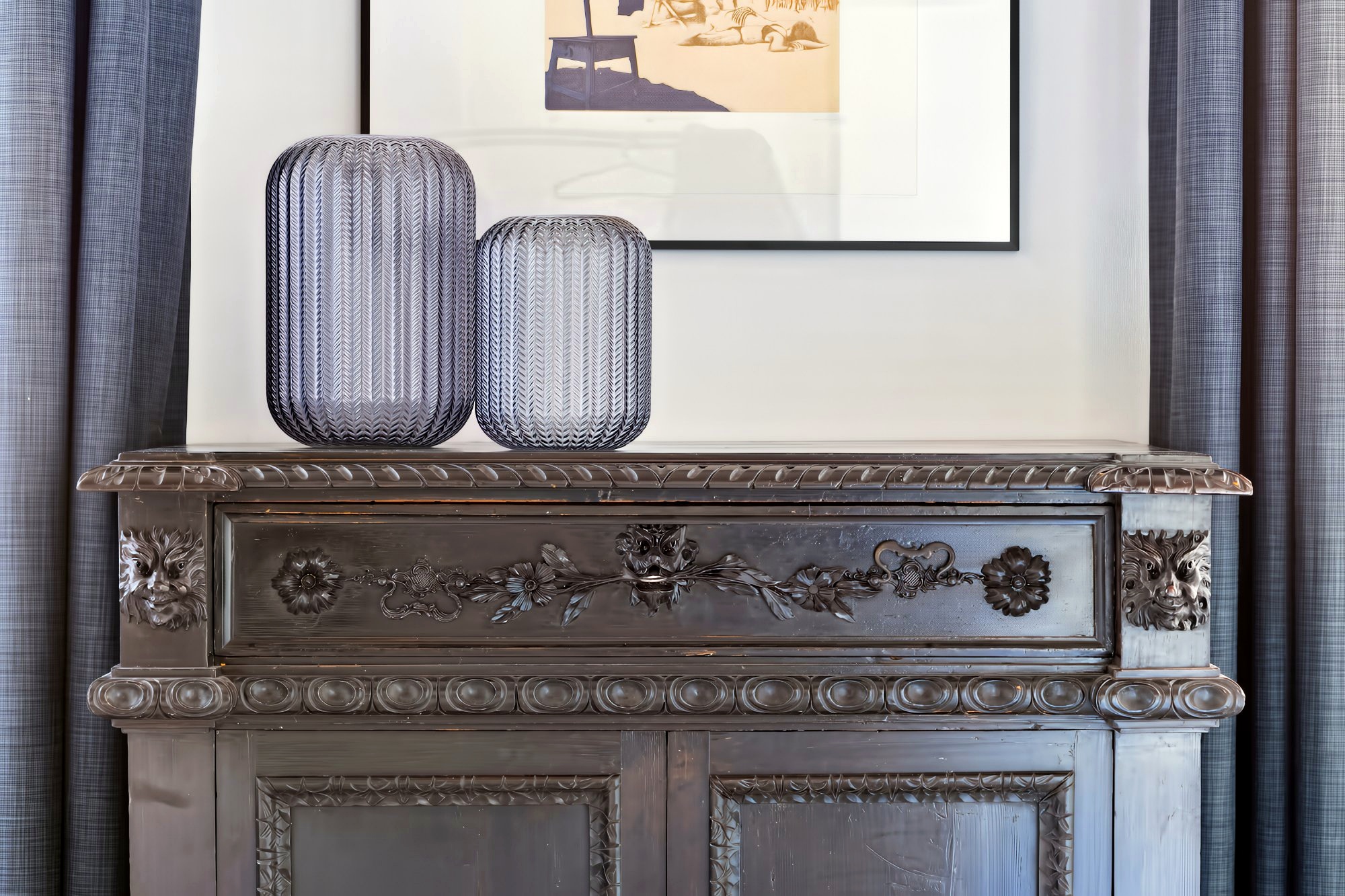 Dimora San Lorenzo bedroom detail — antique cabinet and Murano glass